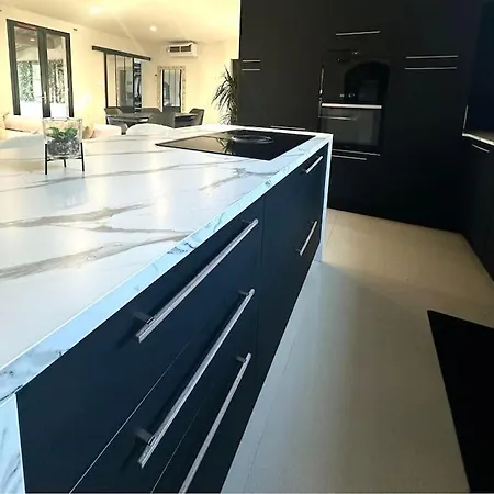 Holiday home Plain Pied Avec Piscine *